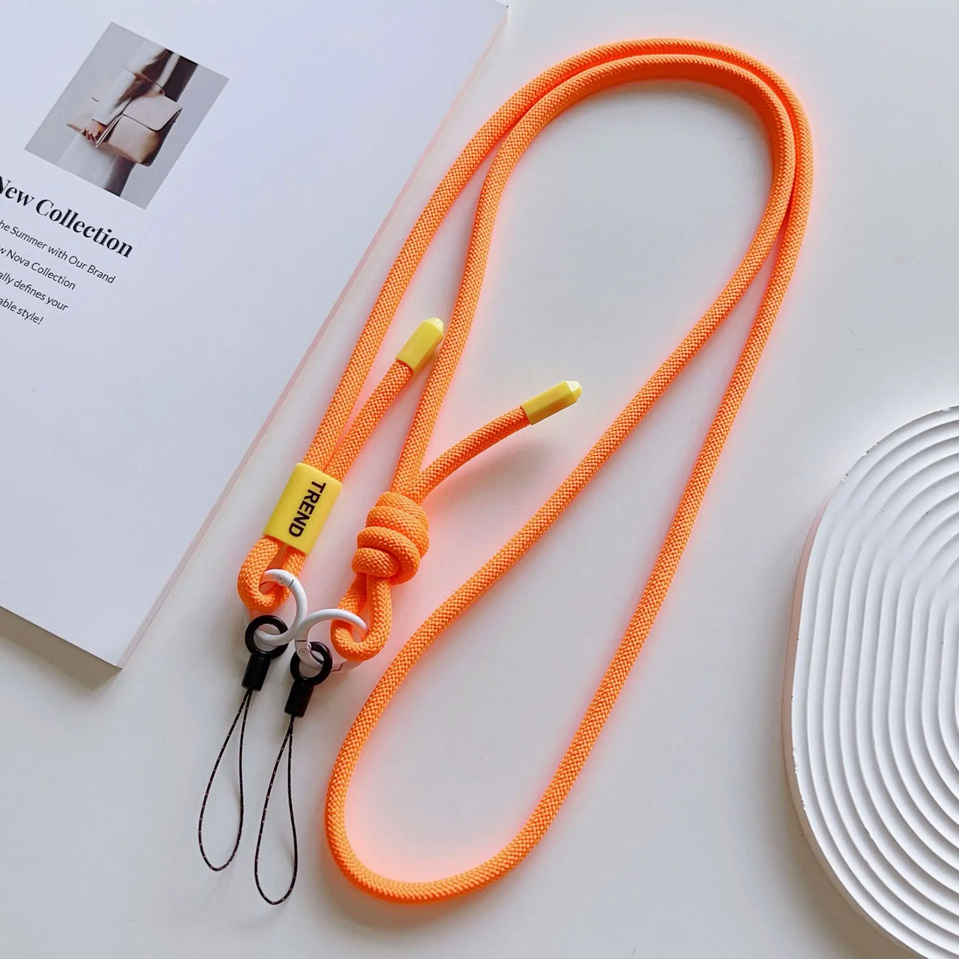 Crossbody Lanyard Neck Strap Case - 조절 가능한 범용 휴대폰 랜야드, 야외용